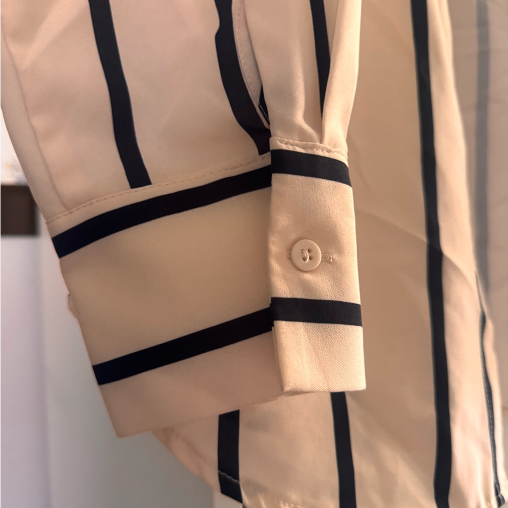 Amazon Cream and Black Striped Ruffle-Trim Blouse & Short Set - Picture 3 of 4